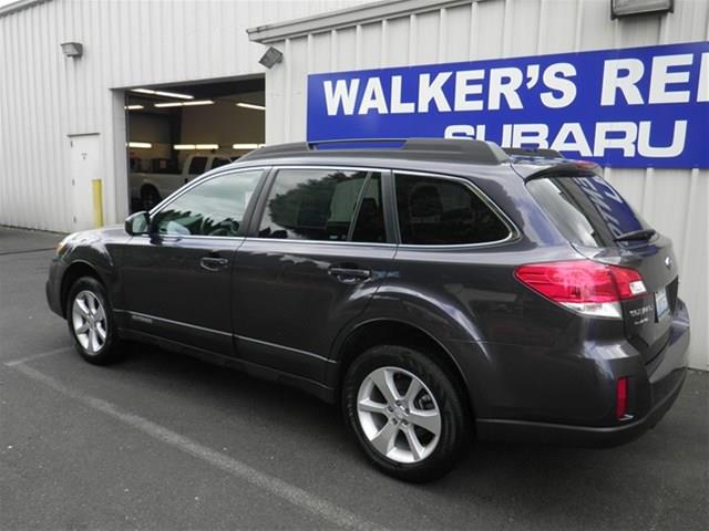 Subaru Outback 2.3T Sedan 4D SUV