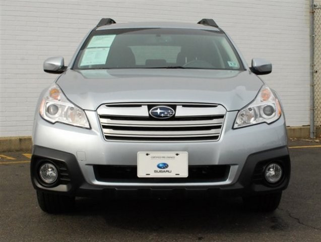Subaru Outback 2013 photo 4