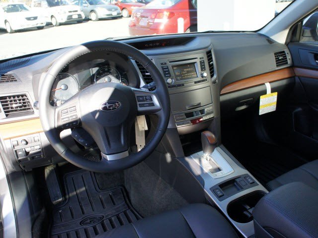 Subaru Outback 2013 photo 5