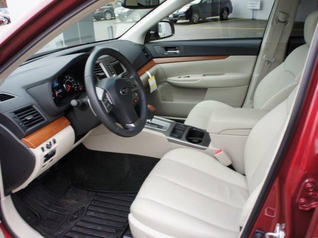 Subaru Outback 2013 photo 3