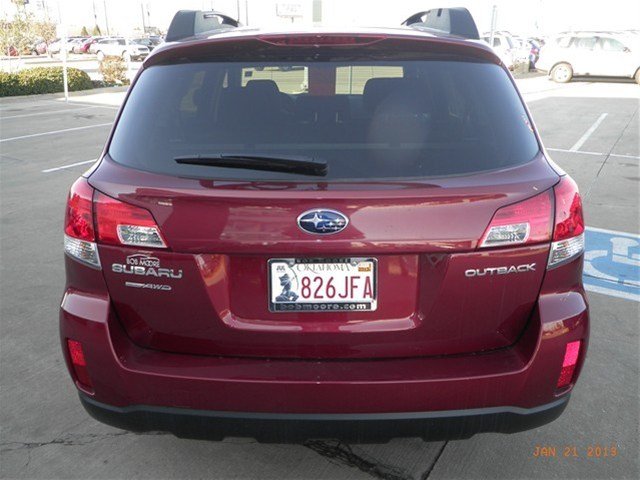 Subaru Outback 2013 photo 3