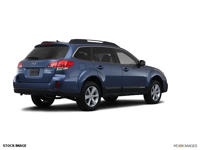 Subaru Outback 2013 photo 3