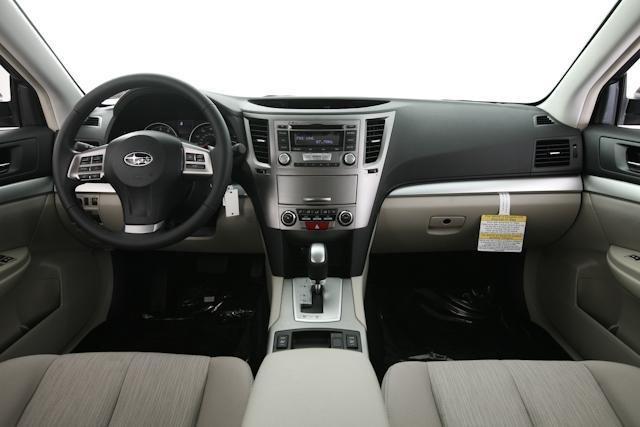Subaru Outback 2014 photo 1