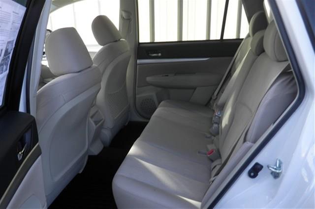 Subaru Outback 2.3T Sedan 4D SUV