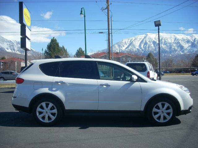 Subaru Tribeca 2006 photo 2