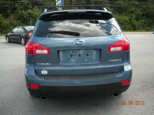 Subaru Tribeca 2008 photo 2