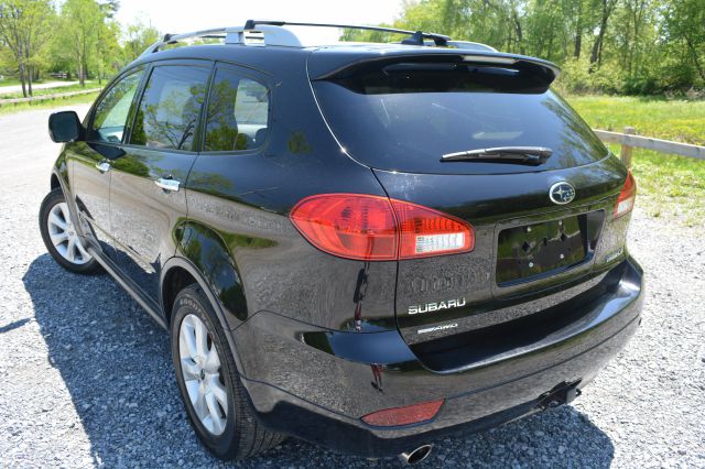 Subaru Tribeca 2010 photo 3