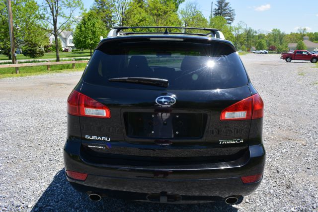 Subaru Tribeca 2010 photo 4