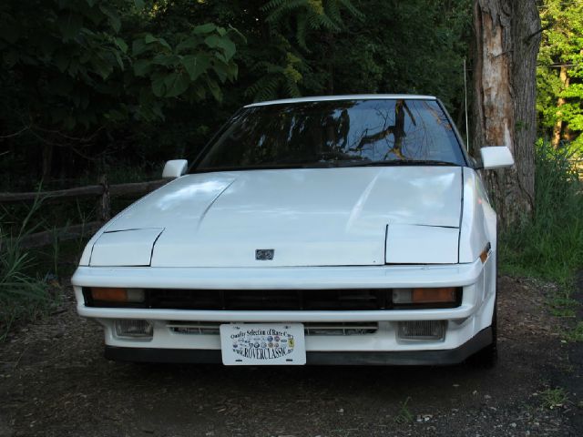 Subaru XT 1988 photo 2