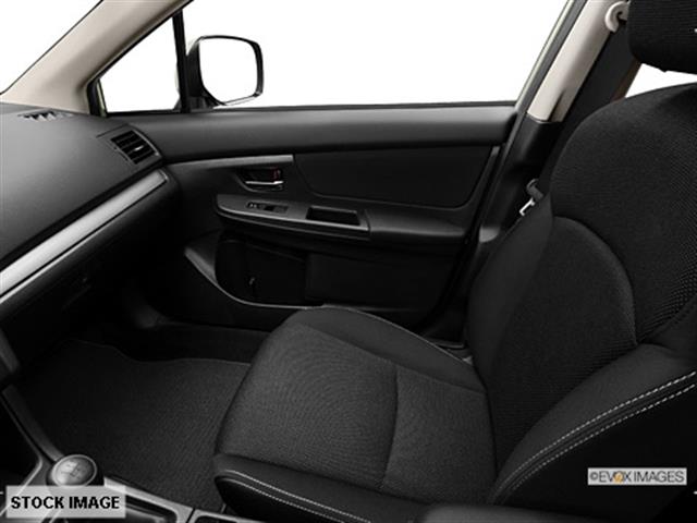Subaru XV Crosstrek 2013 photo 2