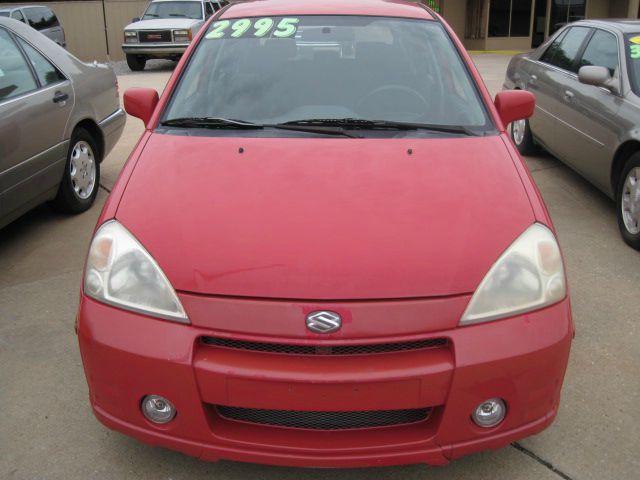 Suzuki Aerio 2003 photo 4