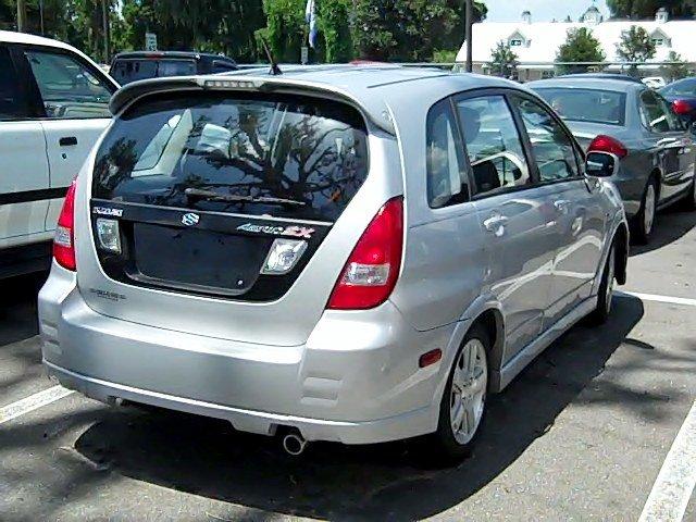 Suzuki Aerio 2003 photo 2