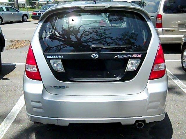 Suzuki Aerio 2003 photo 3