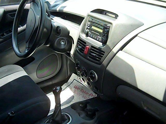 Suzuki Aerio 2003 photo 4