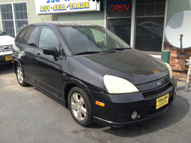 Suzuki Aerio 2003 photo 1