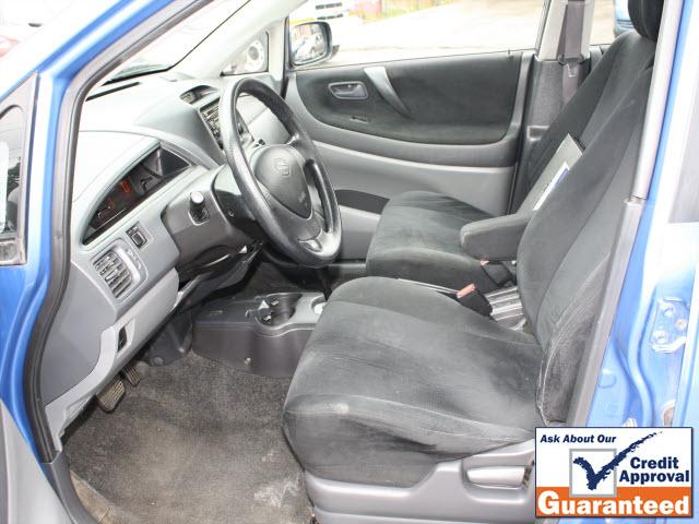Suzuki Aerio 2004 photo 5