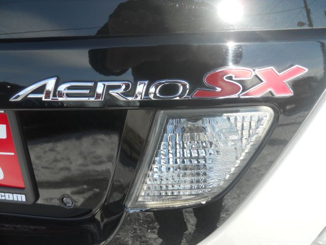 Suzuki Aerio AWD, REAR DVD, Navigation, 3RD ROW, Mem/heat Seats Hatchback
