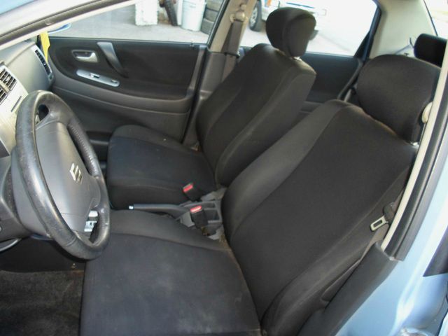 Suzuki Aerio 2006 photo 2