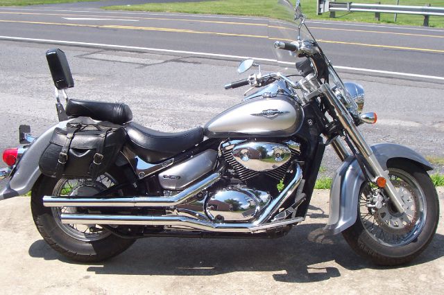 Suzuki BOULEVARD C50 2006 photo 3