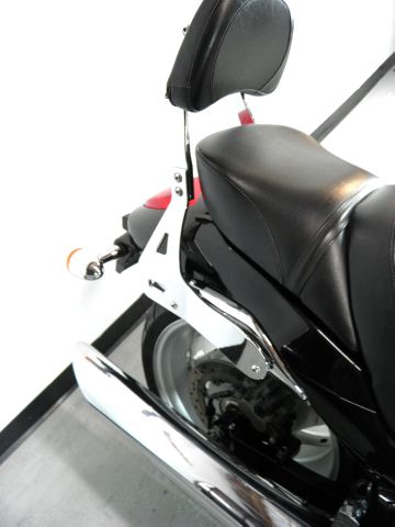 Suzuki BOULEVARD M109R 2006 photo 18