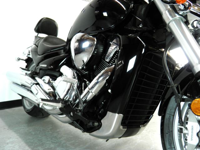 Suzuki BOULEVARD M109R 2006 photo 22