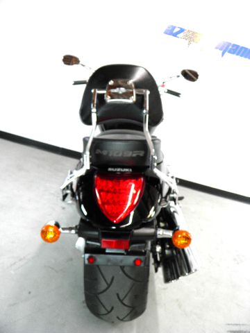 Suzuki BOULEVARD M109R 2006 photo 3