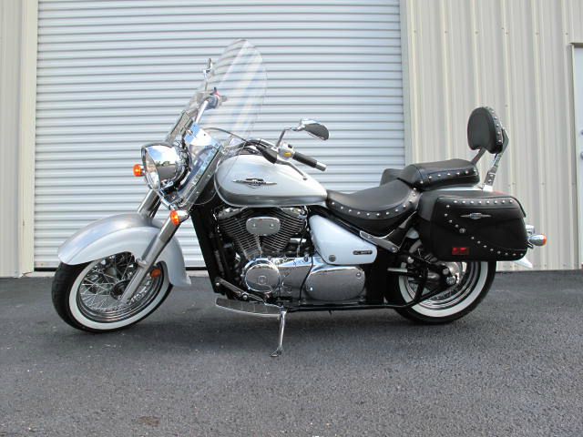 Suzuki C50T 2013 photo 1