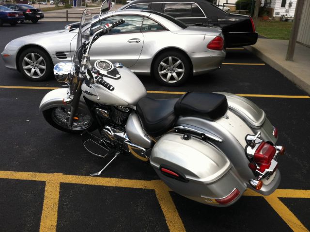 Suzuki C50T BOULEVARD 2007 photo 2