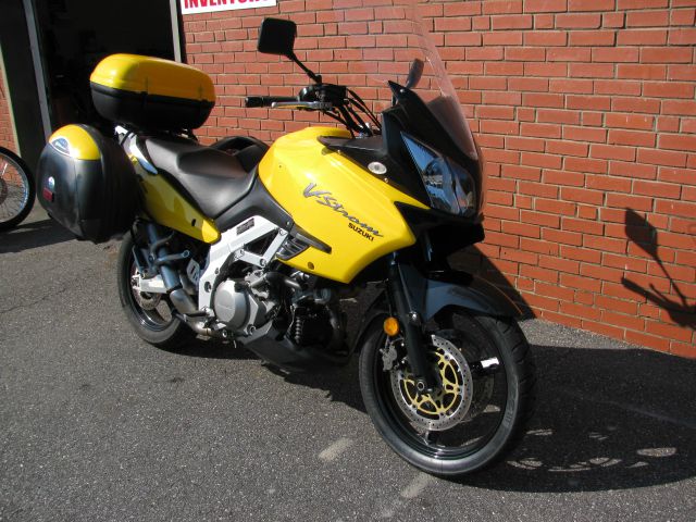 Suzuki DL1000 VStrom 2003 photo 4