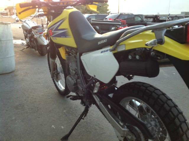Suzuki DR650SE 2006 photo 1
