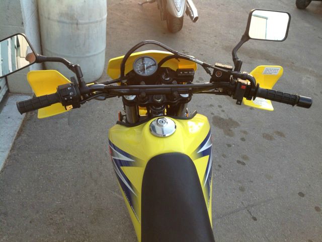 Suzuki DR650SE 2006 photo 2