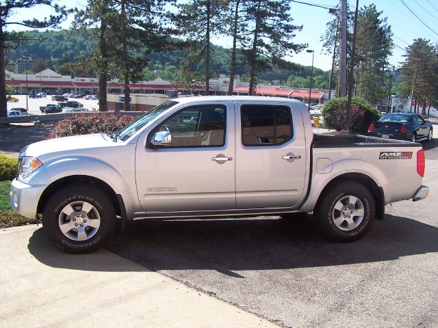 Suzuki Equator 2009 photo 2