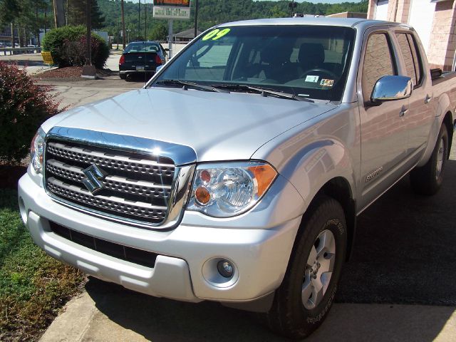 Suzuki Equator 2009 photo 3