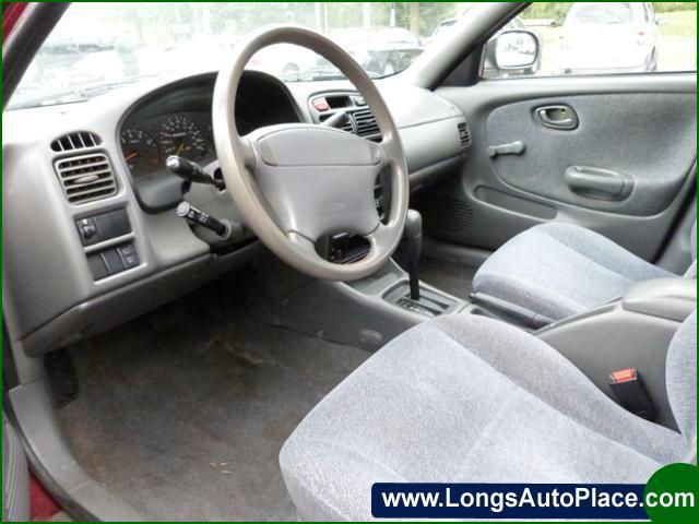 Suzuki Esteem 2000 photo 4