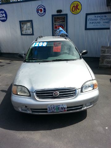 Suzuki Esteem 2001 photo 3