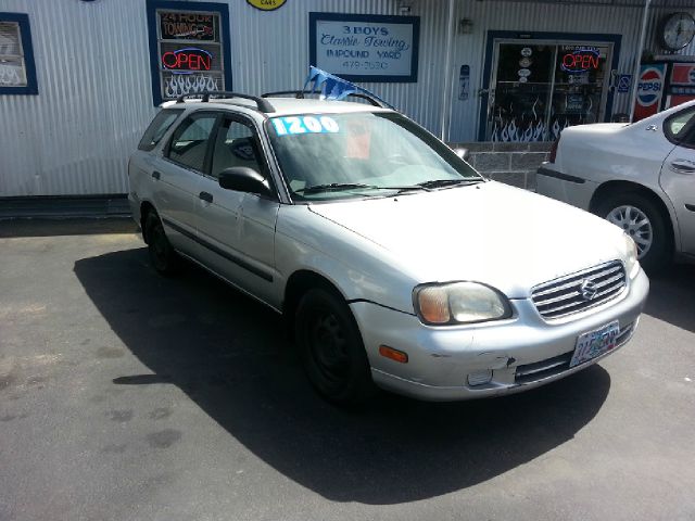 Suzuki Esteem 2001 photo 8