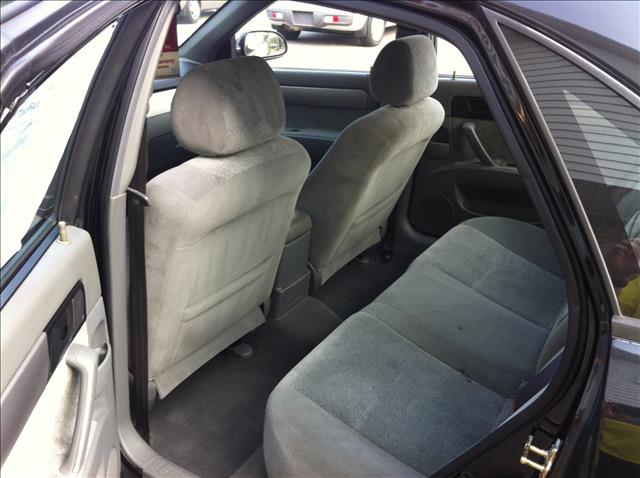 Suzuki Forenza 2004 photo 1