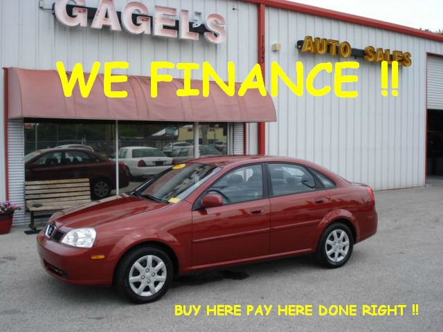 Suzuki Forenza 2004 photo 10