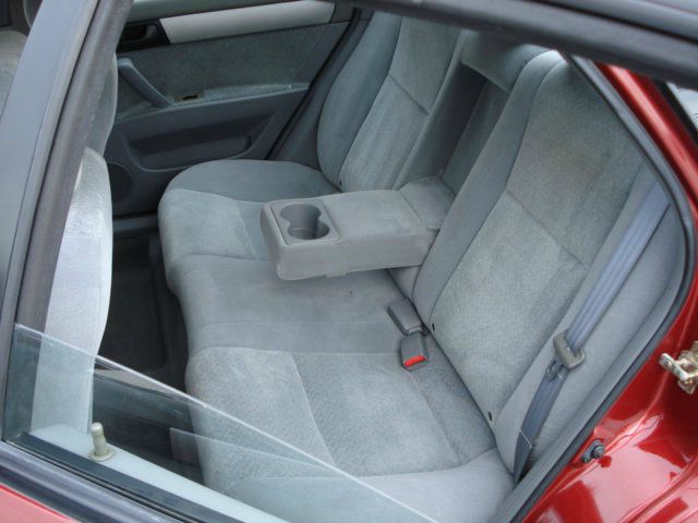 Suzuki Forenza 2004 photo 11