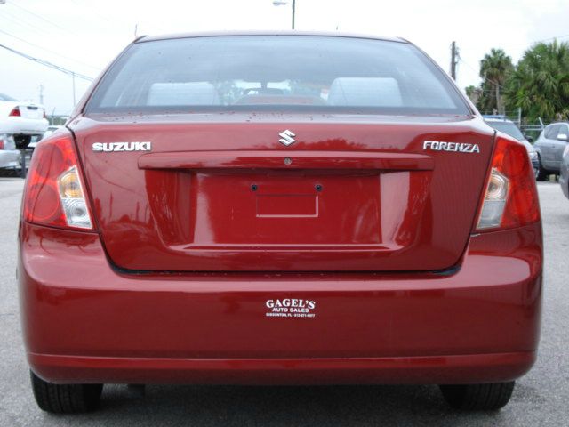 Suzuki Forenza 2004 photo 7
