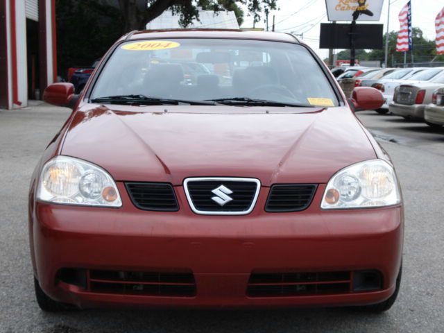Suzuki Forenza 2004 photo 9