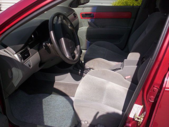 Suzuki Forenza XR Sedan