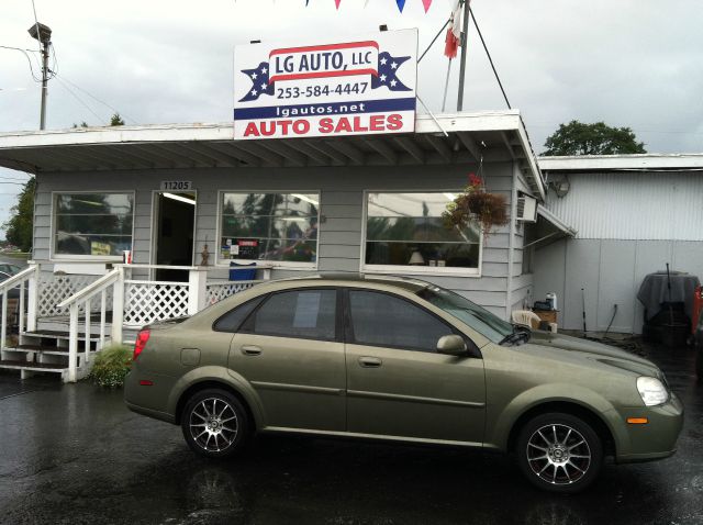Suzuki Forenza XR Sedan