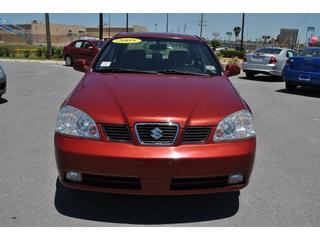 Suzuki Forenza 2005 photo 4