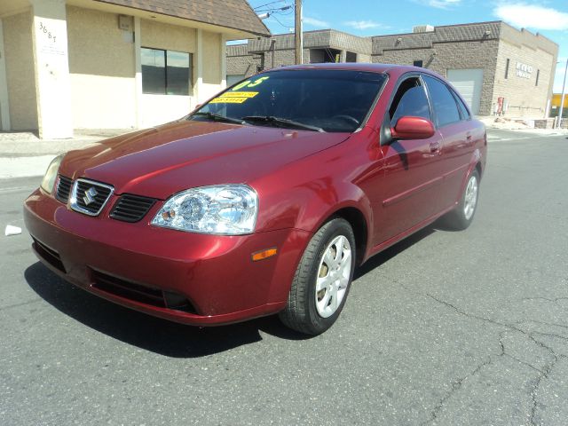 Suzuki Forenza Unknown Sedan