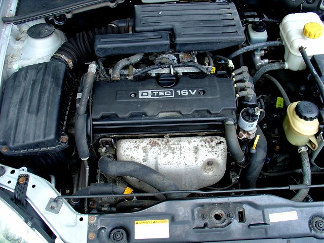 Suzuki Forenza 2005 photo 3