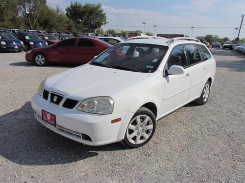 Suzuki Forenza 2005 photo 2