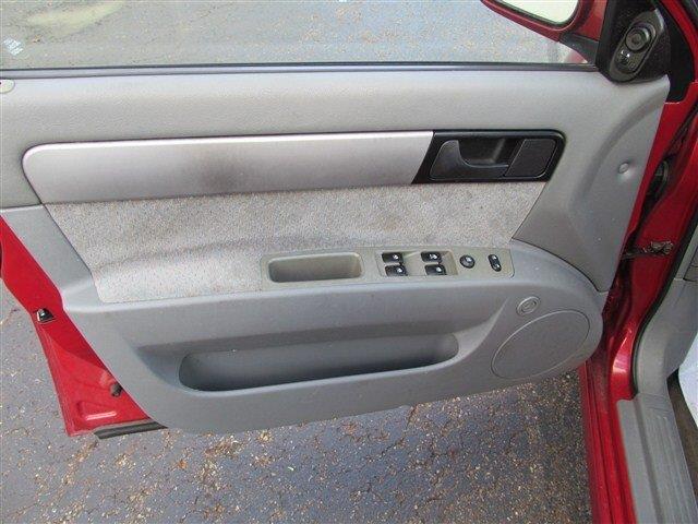 Suzuki Forenza 2005 photo 1