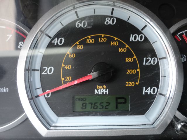 Suzuki Forenza 2006 photo 4