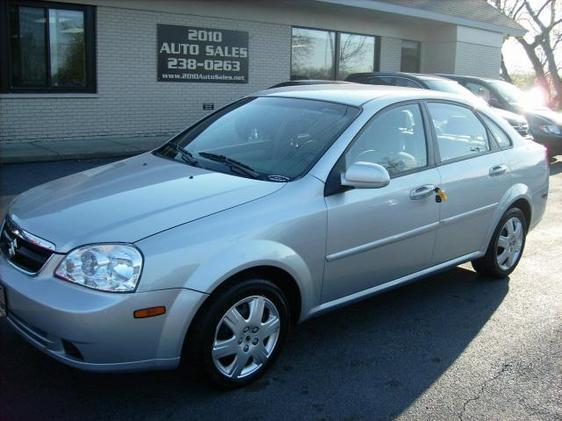 Suzuki Forenza 2007 photo 4